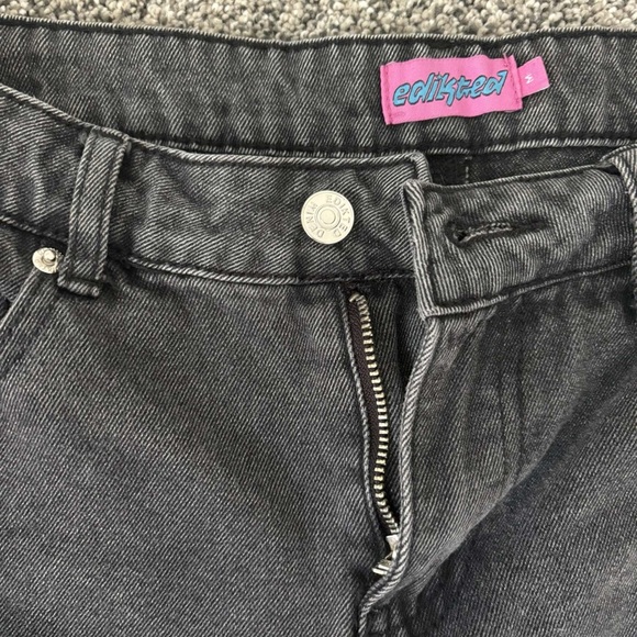 Edikted Low Ride Jeans - Picture 4 of 4